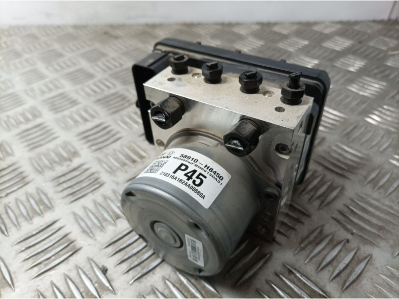 Recambio de abs para kia stonic (ybcuv) black edition referencia OEM IAM 58910H8450 BH6013DA01 MANDO