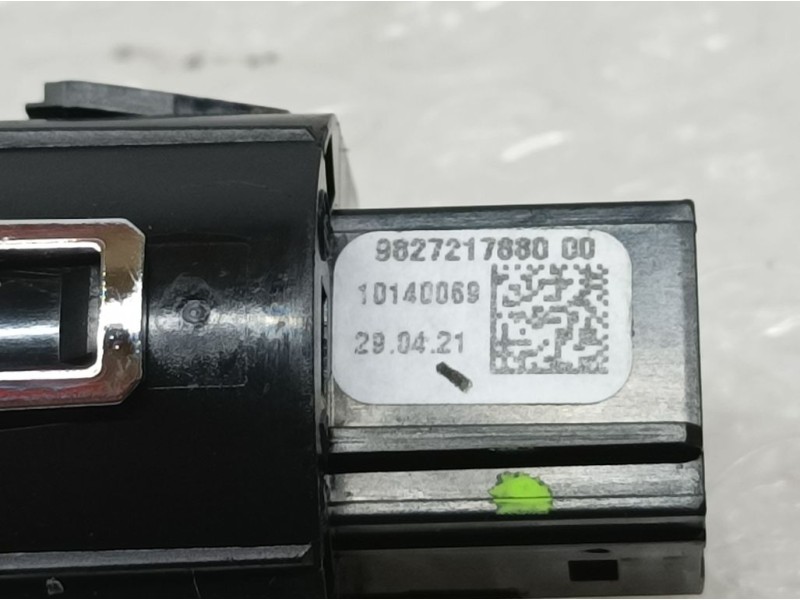 Recambio de boton start/stop para peugeot 3008 allure referencia OEM IAM 9827127880  