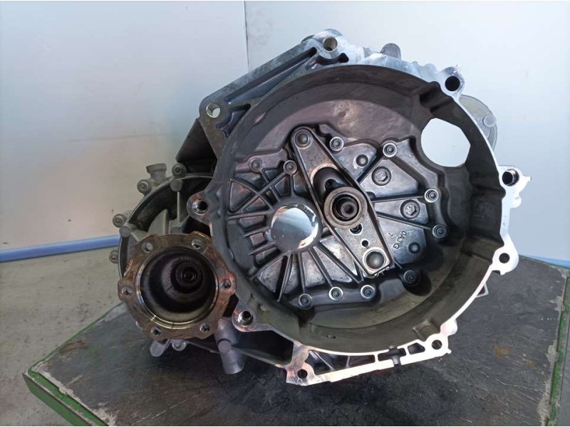 Recambio de caja cambios para seat ibiza (kj1) style referencia OEM IAM UHC 230922 6VELOCIDADES