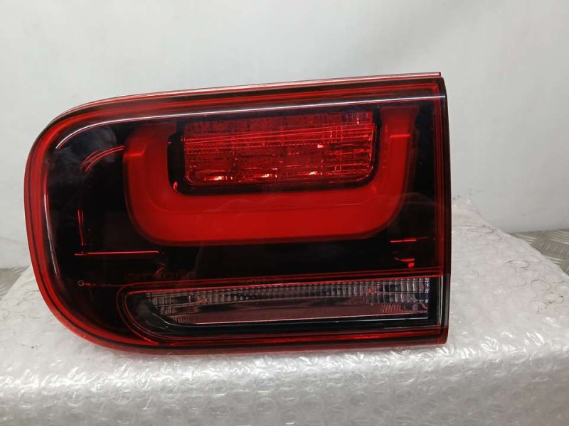 Recambio de piloto trasero derecho para citroën c4 cactus origins referencia OEM IAM 9821352180  INTERIOR