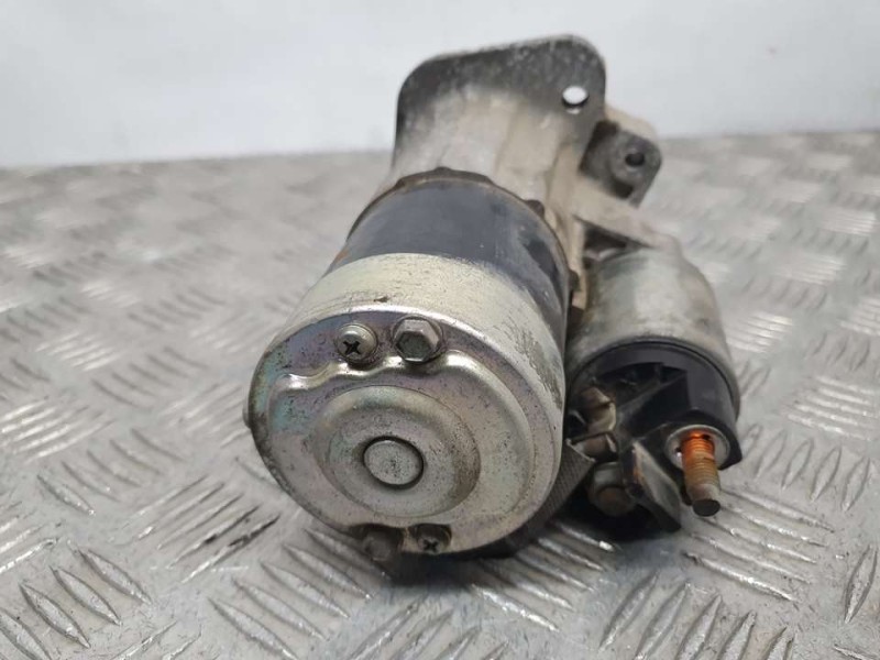Recambio de motor arranque para renault clio iii rip curl referencia OEM IAM 8200584675 M000T87881 MITSUBISHI