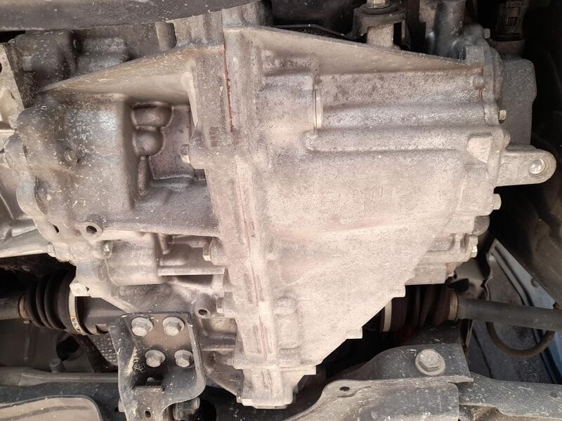 Recambio de caja cambios para toyota yaris (_p13_) 1.5 hybrid (nhp130_) referencia OEM IAM 3090052010 AUTOMATICA 