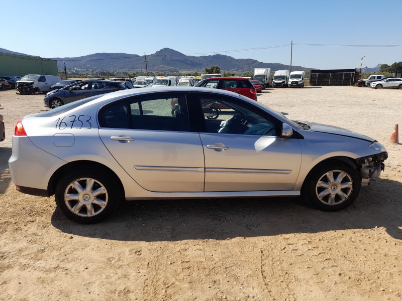 renault laguna iii (bt0/1) del año 2010