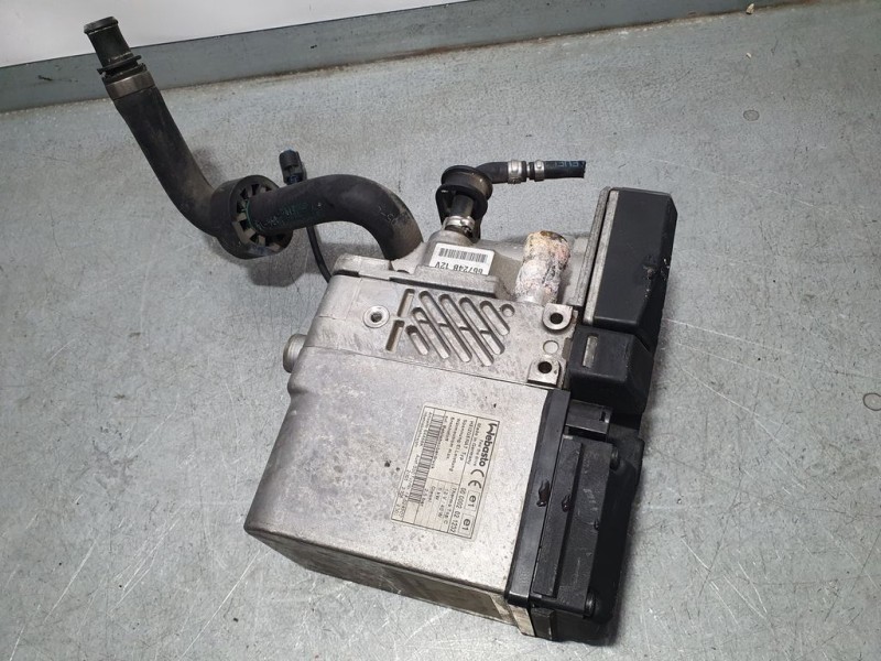 Recambio de bomba calefaccion para bmw x5 (e53) 3.0d referencia OEM IAM 64126918942 9003552B WEBASTO