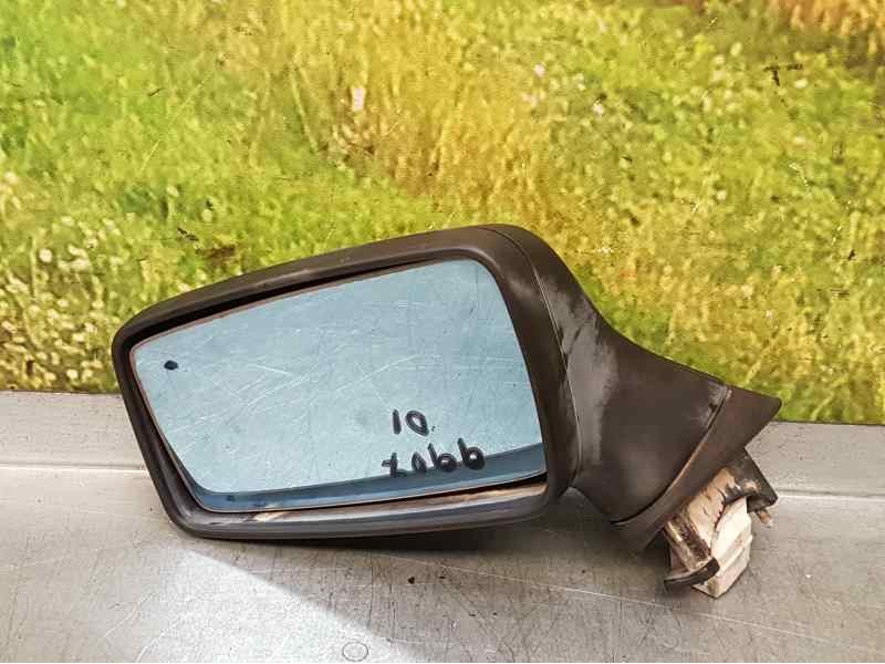 Recambio de retrovisor izquierdo para audi 80 avant básico avant referencia OEM IAM  5 PINS ELECTRICO