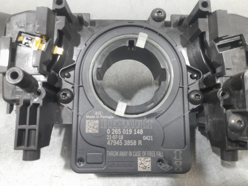 Recambio de mando luces y limpia para renault clio v business edition referencia OEM IAM 255678479R  