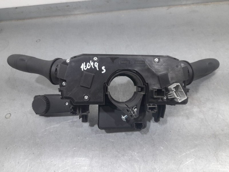 Recambio de mando luces y limpia para renault clio v business edition referencia OEM IAM 255678479R  