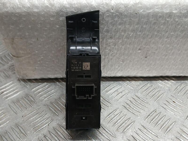 Recambio de mando elevalunas delantero izquierdo para skoda fabia ambition referencia OEM IAM 6V959857A  10130926