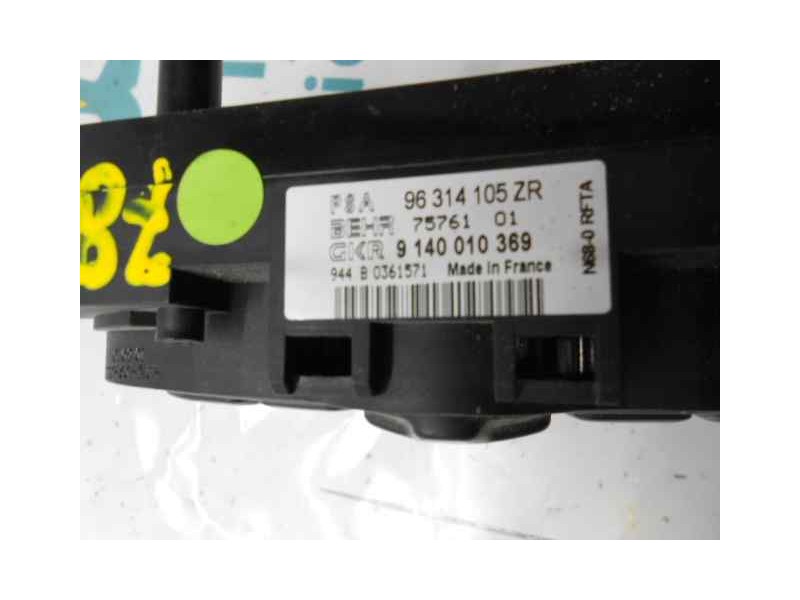 Recambio de mando climatizador para citroën xsara picasso 2.0 hdi exclusive plus referencia OEM IAM 7576101 96314105ZR 