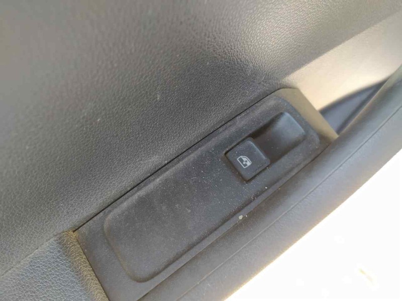 Recambio de mando elevalunas trasero izquierdo para skoda fabia ambition referencia OEM IAM 5JA959855A  