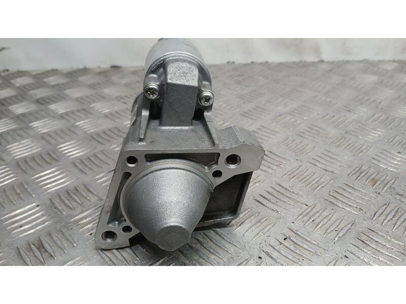 Recambio de motor arranque para renault clio v business edition referencia OEM IAM 233008887R MITSUBISHI M000TD5971ZE
