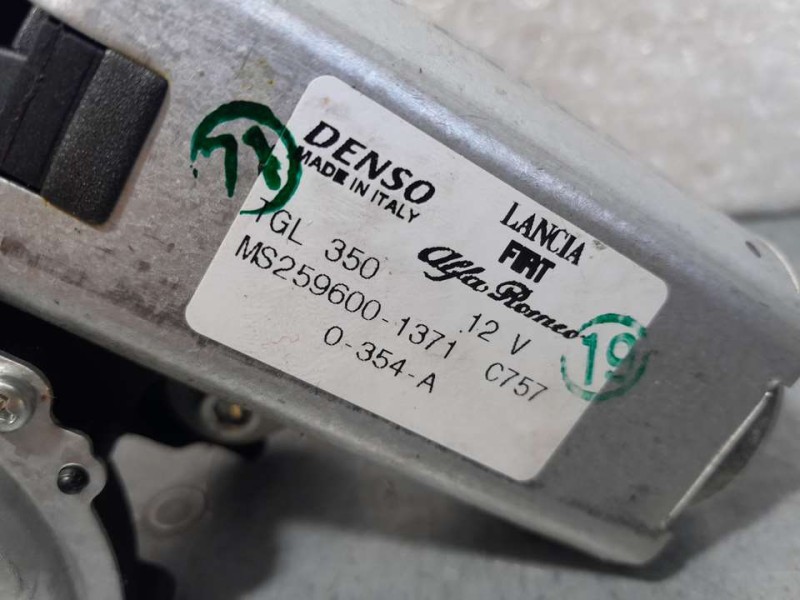 Recambio de motor limpia trasero para fiat nuova 500 (150) pop referencia OEM IAM MS2596001371  DENSO