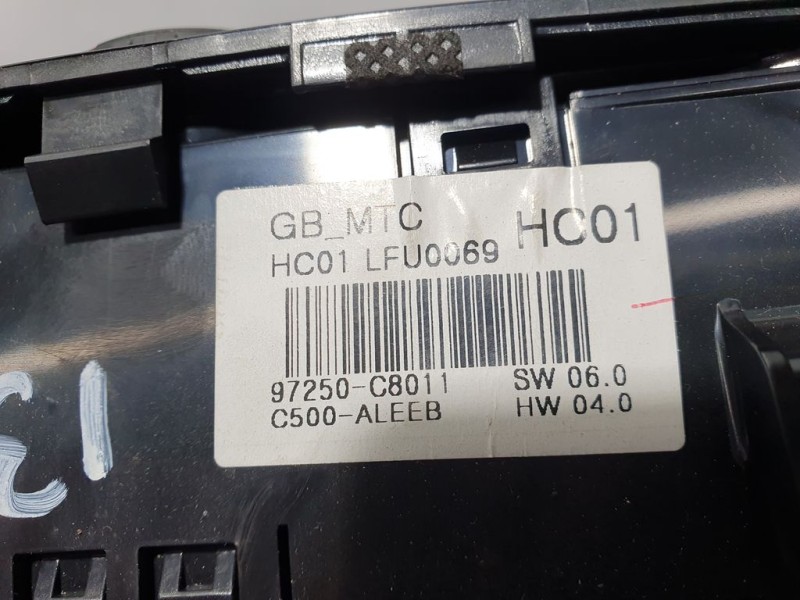Recambio de mando calefaccion / aire acondicionado para hyundai i20 tecno referencia OEM IAM 97250C8011  