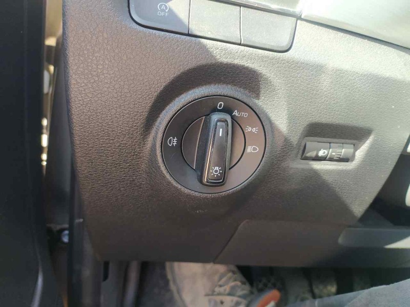 Recambio de mando luces para skoda fabia ambition referencia OEM IAM 5E0941431E  
