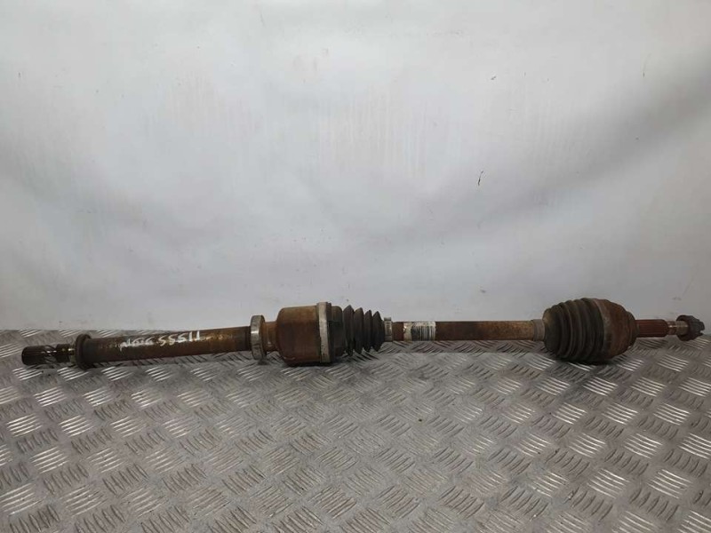 Recambio de transmision delantera derecha para renault clio iii rip curl referencia OEM IAM 8200499586  