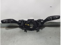 Recambio de mando luces y limpia para hyundai i20 tecno referencia OEM IAM 934101J200  934101J200 LUCES  934201J110 LIMPIA