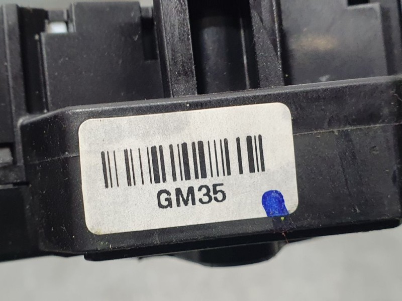 Recambio de mando luces y limpia para hyundai i20 tecno referencia OEM IAM 934101J200  934101J200 LUCES  934201J110 LIMPIA