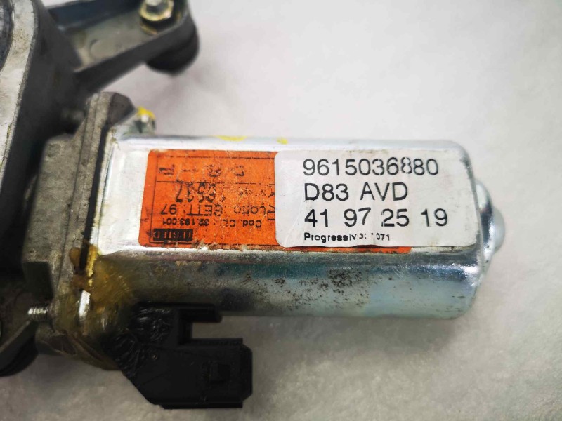 Recambio de elevalunas delantero derecho para peugeot 406 berlina (s1/s2) sl referencia OEM IAM 9615036880  