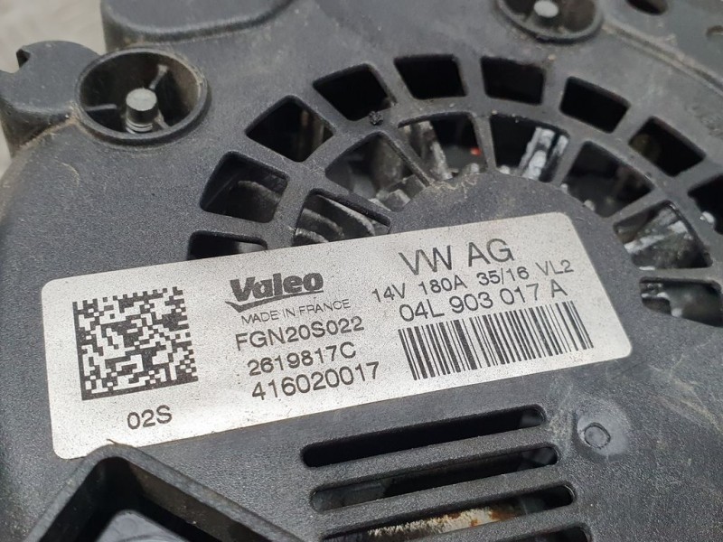 Recambio de alternador para audi q5 (8r) 2.0 tdi s line edition quattro (140kw) referencia OEM IAM 04L903017A 2619817C VALEO