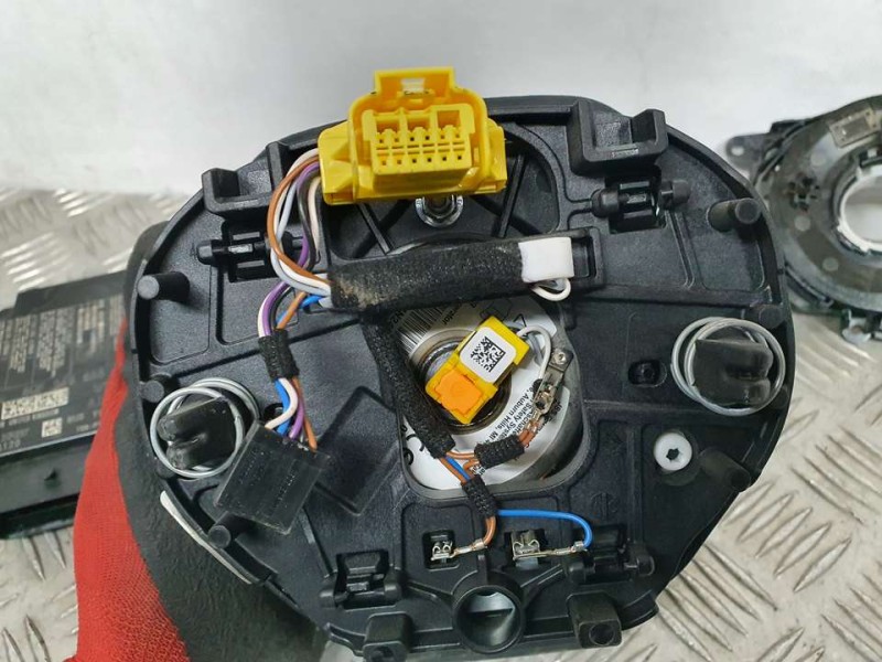 Recambio de kit airbag para seat ibiza (kj1) style referencia OEM IAM 6F0880201AP  SIN PRETENSORES Y SIN SALPICADERO