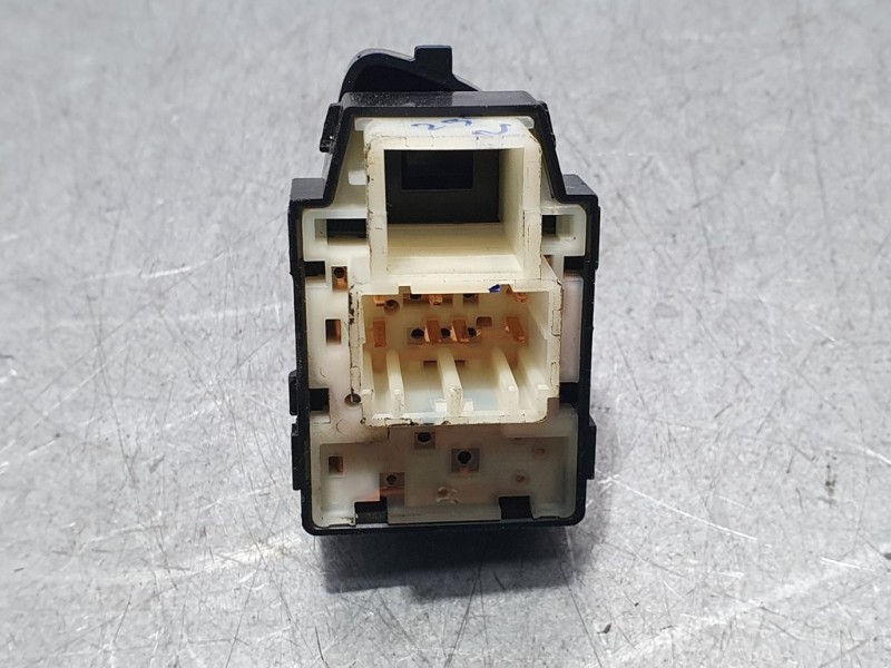 Recambio de mando retrovisor para hyundai i20 tecno referencia OEM IAM 299140228  