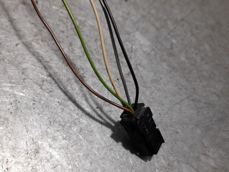 Recambio de retrovisor izquierdo para peugeot 307 (s1) xs referencia OEM IAM   ELECTRICO