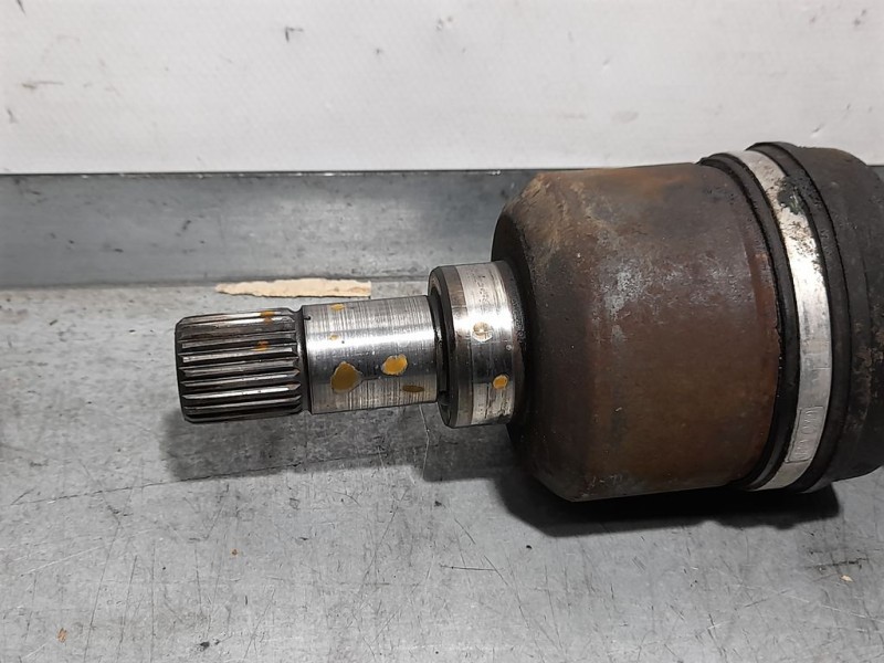 Recambio de transmision delantera izquierda para peugeot 307 (s1) xs referencia OEM IAM 9637117780  