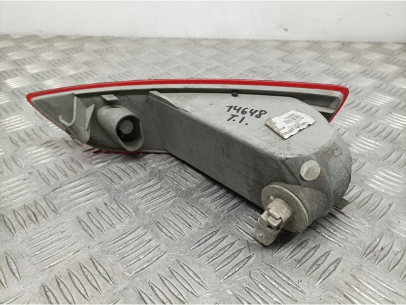 Recambio de piloto trasero izquierdo paragolpes para volvo xc60 kinetic drive referencia OEM IAM 89074901  