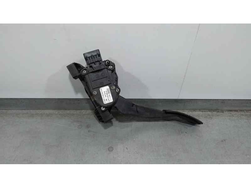 Recambio de potenciometro pedal para smart forfour básico (55kw) referencia OEM IAM A4543000304  