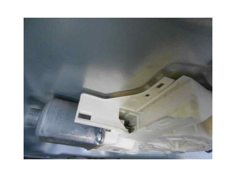 Recambio de elevalunas delantero derecho para ford focus berlina (cap) ghia referencia OEM IAM   ELECTRICO