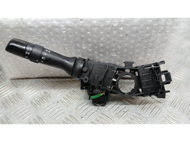 Recambio de mando luces para toyota yaris (_p13_) 1.5 hybrid (nhp130_) referencia OEM IAM 841400D300  0D30017F938