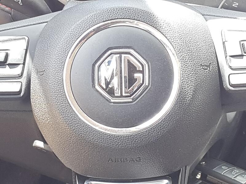 Recambio de kit airbag para mg zs suv (azs1) 1.5 vti referencia OEM IAM 10559428 C/ SALPICADERO Y SIN PRETENSORES 