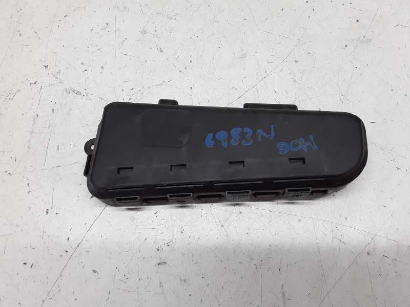 Recambio de airbag lateral derecho para renault scenic ii confort expression referencia OEM IAM 8200371819  