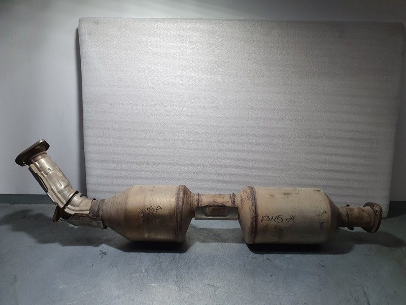 Recambio de catalizador para toyota land cruiser (j15) 2.8 cat referencia OEM IAM   