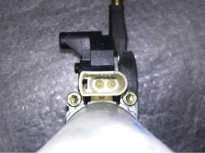 Recambio de elevalunas delantero derecho para ford mondeo berlina (gd) referencia OEM IAM 0130821793 2 PINS ELECTRICO 