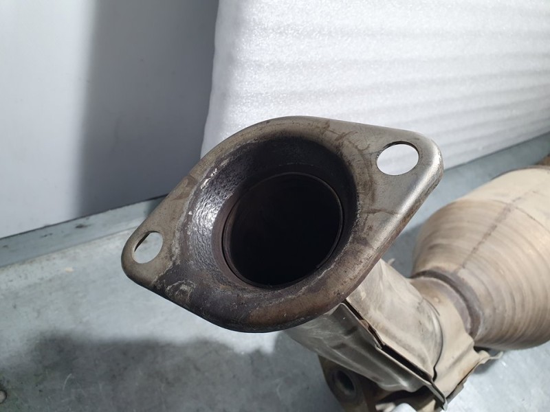 Recambio de catalizador para toyota land cruiser (j15) 2.8 cat referencia OEM IAM   