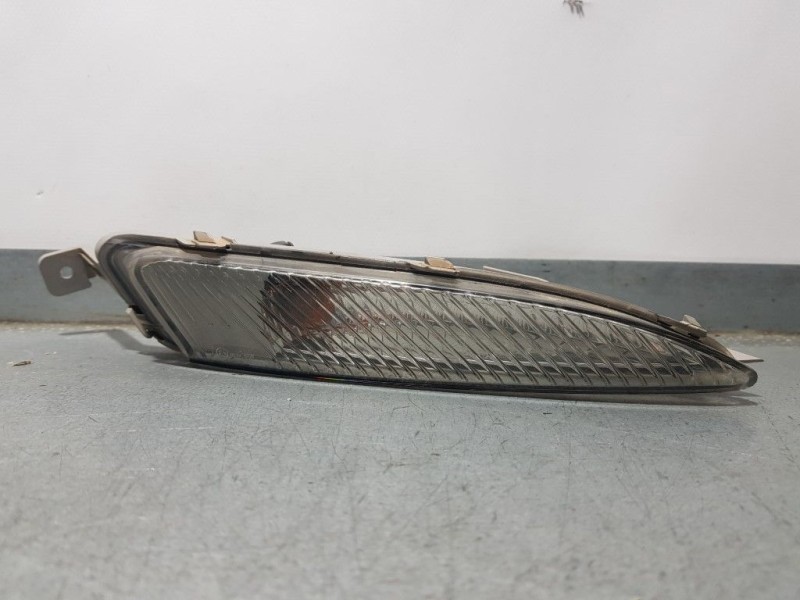 Recambio de piloto delantero derecho para opel astra j sports tourer cosmo referencia OEM IAM 13367143 662588537 