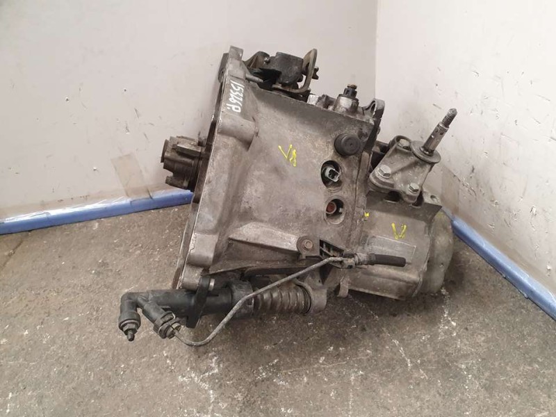 Recambio de caja cambios para citroën berlingo station wagon xtr plus referencia OEM IAM 20DP33  5VELOCIDADES