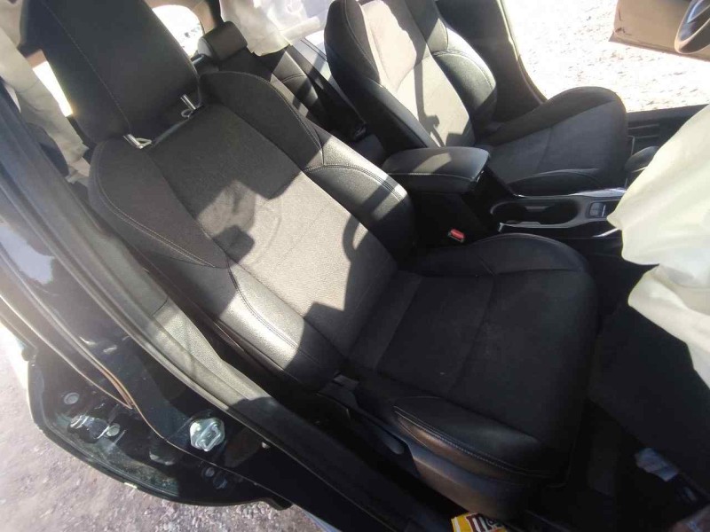Recambio de asiento delantero derecho para toyota corolla (e21) hybrid stile referencia OEM IAM   C/ AIRBAG
