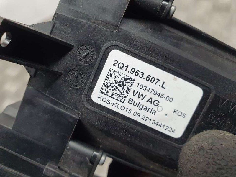 Recambio de mando luces y limpia para seat ibiza (kj1) style referencia OEM IAM 2Q1953507L 1034794500 