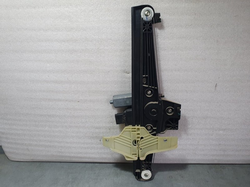 Recambio de elevalunas trasero derecho para peugeot rifter acristalada referencia OEM IAM 9817212480  ELECTRICO 6 PINS