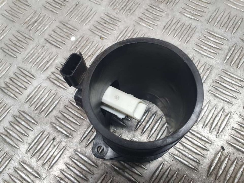 Recambio de caudalimetro para nissan pulsar (c13) acenta referencia OEM IAM 8200682558 5WK97021 CONTINENTAL
