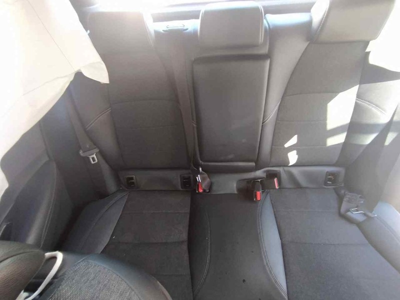 Recambio de asientos traseros para toyota corolla (e21) hybrid stile referencia OEM IAM   