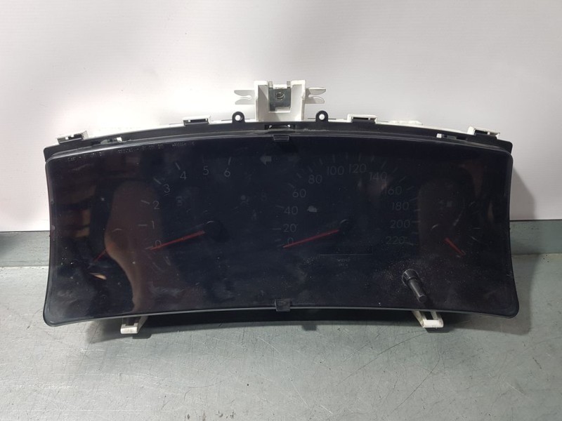 Recambio de cuadro instrumentos para toyota corolla (e12) 1.6 sol berlina 3/5 referencia OEM IAM 8380002C50 11008028800 SIEMENS 