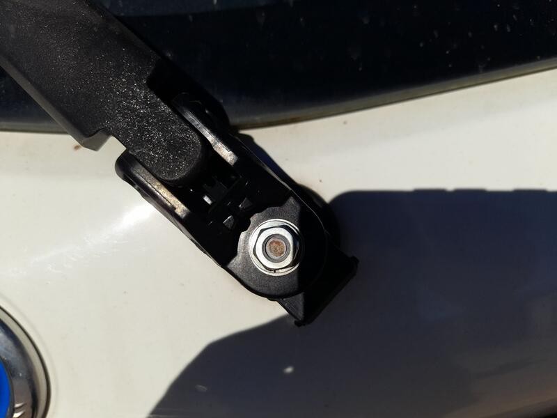 Recambio de motor limpia trasero para toyota yaris (_p13_) 1.5 hybrid (nhp130_) referencia OEM IAM 851300D080  