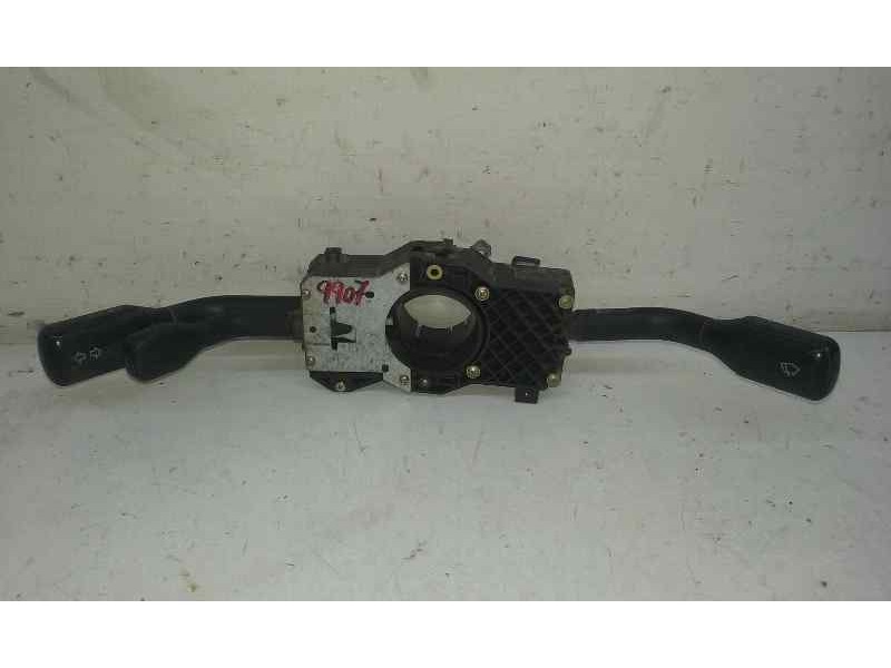 Recambio de mando luces y limpia para audi 80 avant básico avant referencia OEM IAM 8D9953503  
