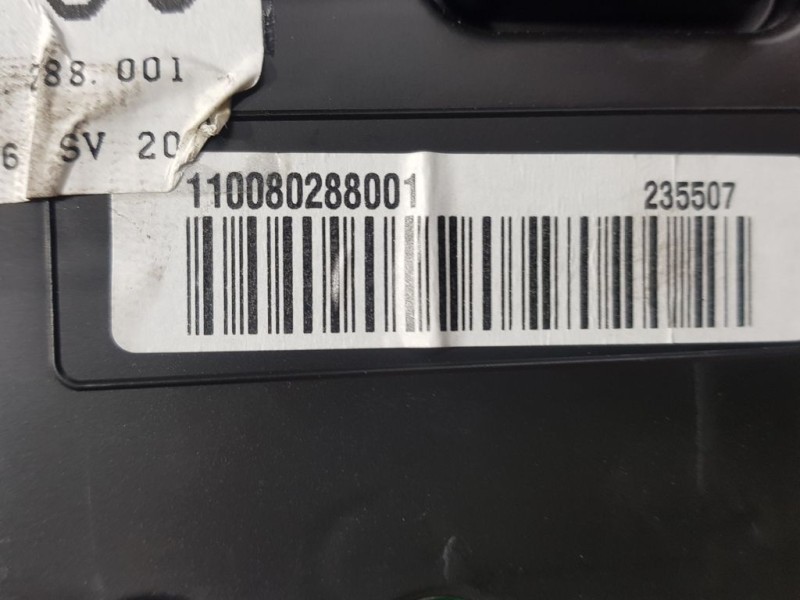 Recambio de cuadro instrumentos para toyota corolla (e12) 1.6 sol berlina 3/5 referencia OEM IAM 8380002C50 11008028800 SIEMENS 