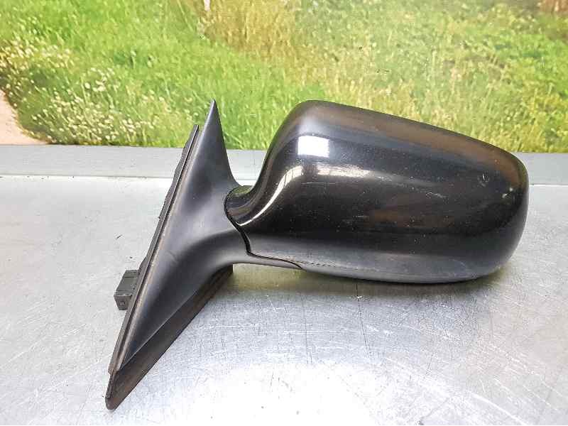 Recambio de retrovisor izquierdo para audi a4 berlina (b5) 1.9 tdi referencia OEM IAM  5 CABLES ELECTRICO
