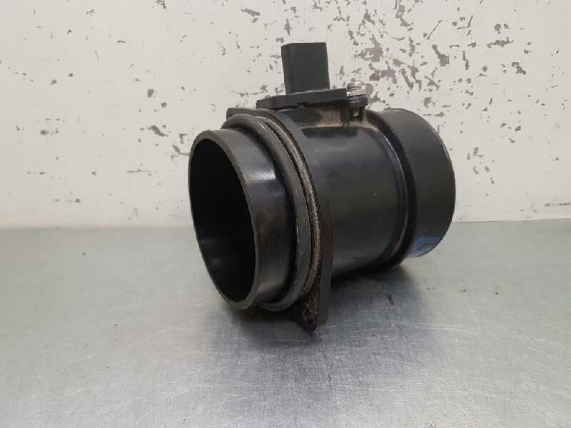 Recambio de caudalimetro para ford focus berlina (cap) ambiente (d) referencia OEM IAM 4M5112B579CC AFH7050 