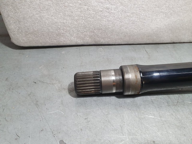 Recambio de transmision delantera derecha para opel astra j sports tourer cosmo referencia OEM IAM 13335136 10239824 